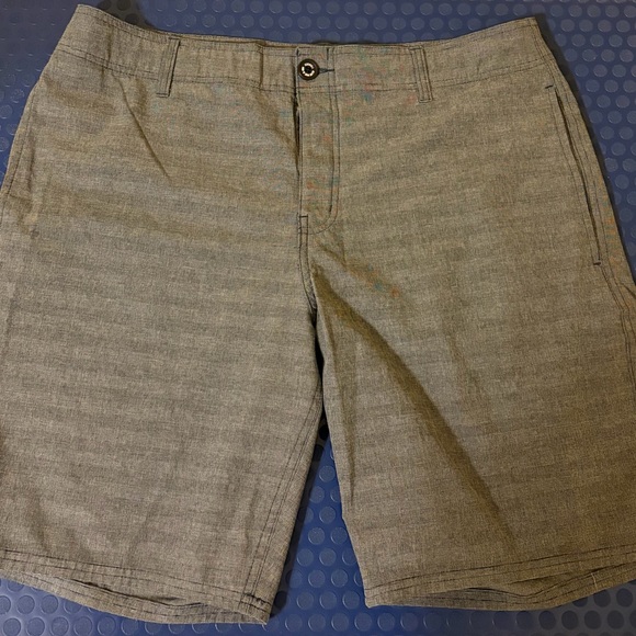 Men's Casual shorts- Olive, Navy, Blue, Gray, Tan - Picture 6 of 13